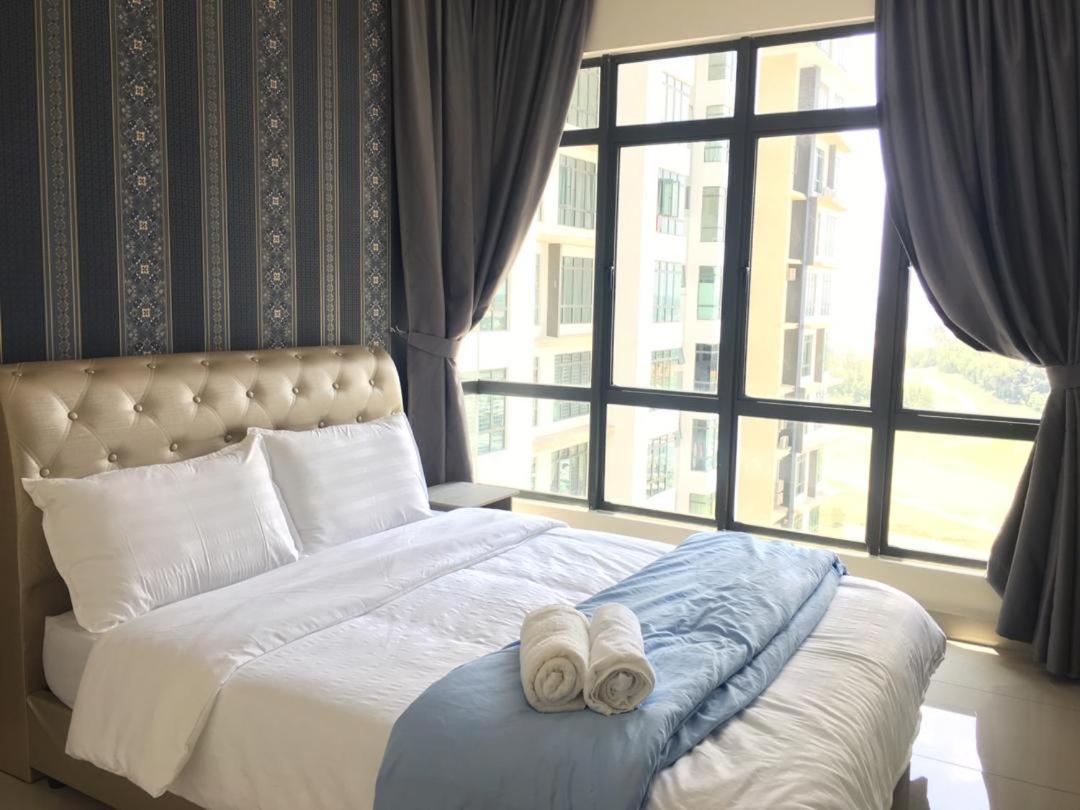 Arc Austin Hill Apartment Johor Bahru Ngoại thất bức ảnh