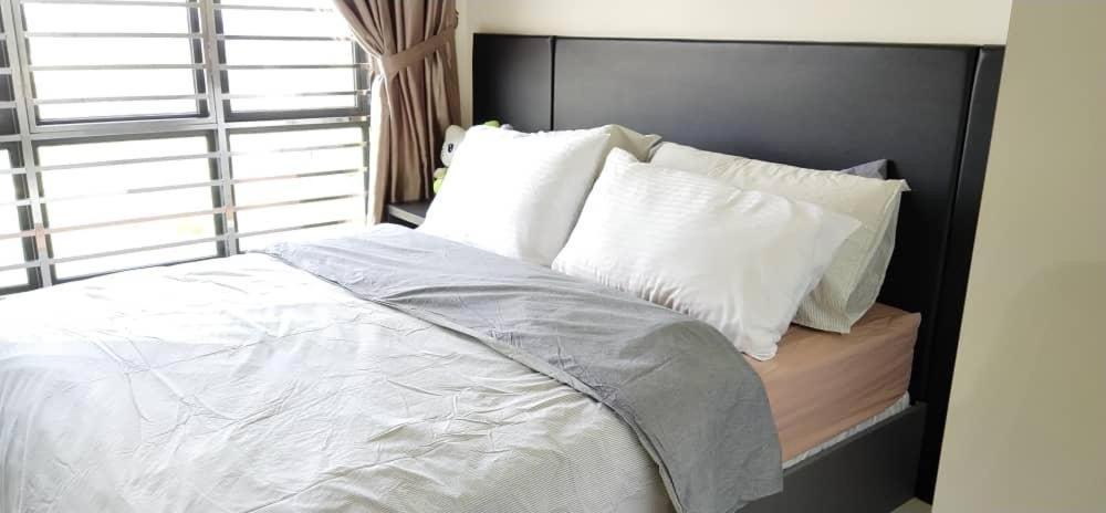 Arc Austin Hill Apartment Johor Bahru Ngoại thất bức ảnh